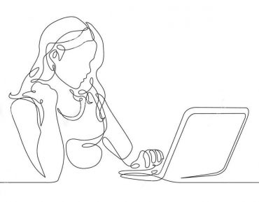 girl-sits-at-laptop